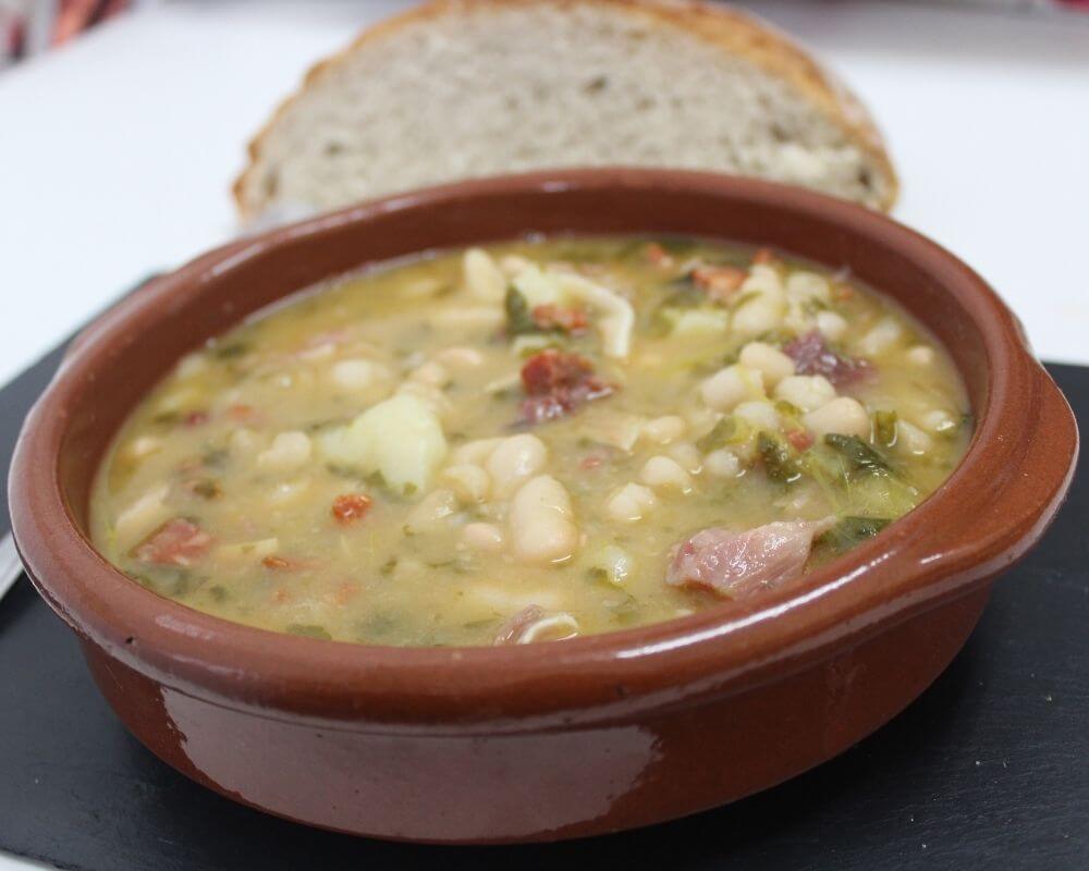 Receta Caldo Berciano