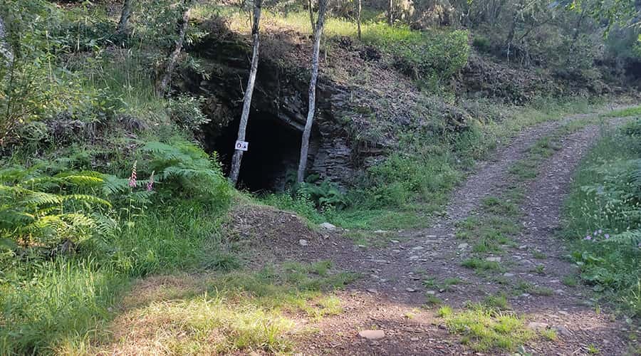 minas de hierro en Ocero